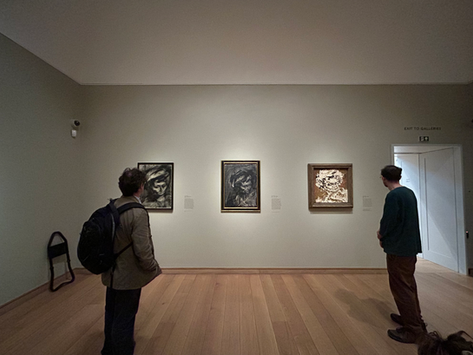 Viscerally Raw, Profoundly Moving — A Review of ‘Frank Auerbach. The Charcoal Heads’ at the Courtauld Gallery | ★★★★★